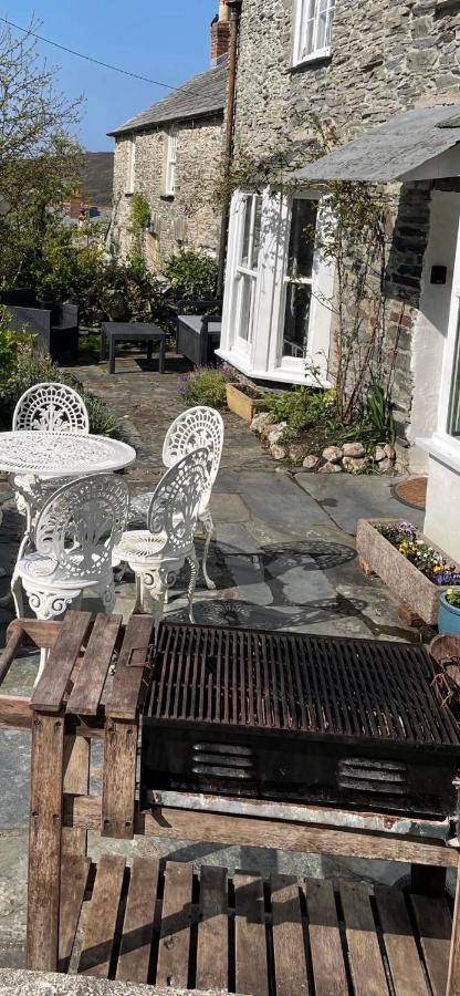 Myrtle Cottage Боскасъл Екстериор снимка